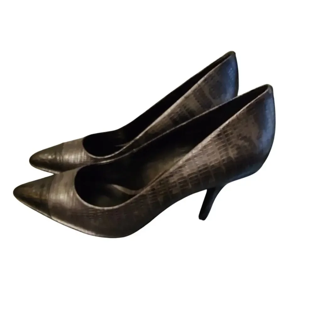 TORY BURCH Lizard Print Leather Cap Toe Gray/Black Pumps Heels‎ NEW 7 1/2